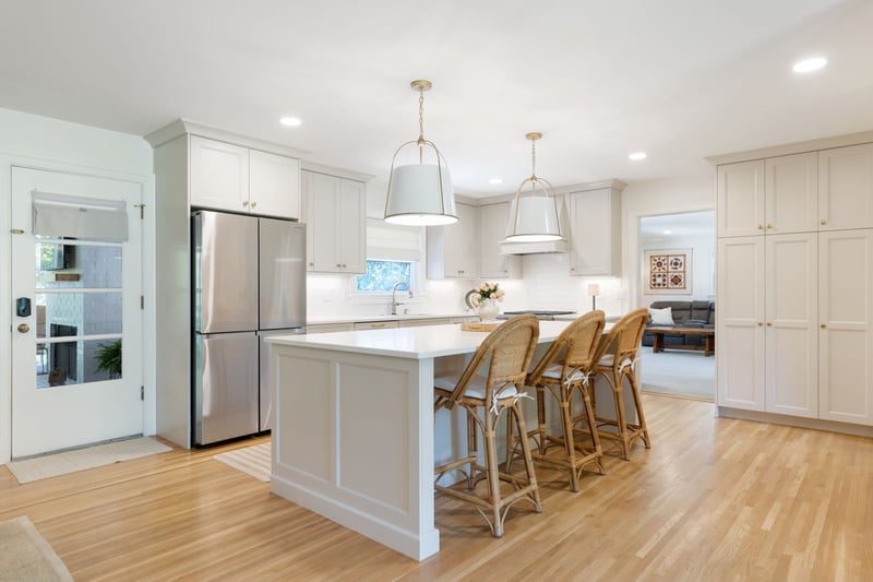 5384 Trousdale Dr, Nashville, TN 37220