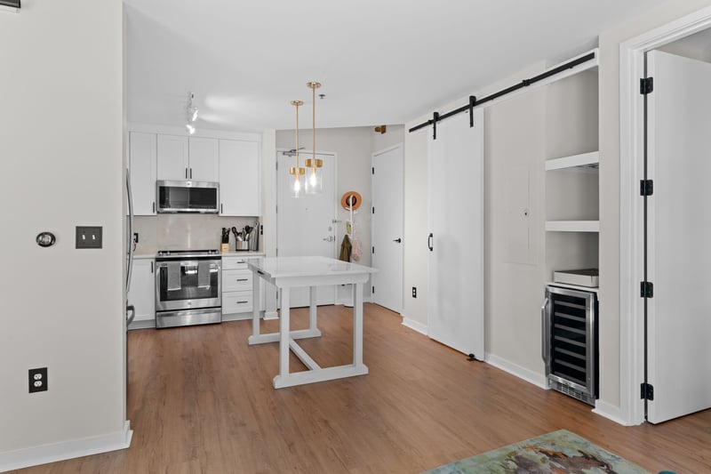 600 12th Ave S #706, Nashville, TN 37203