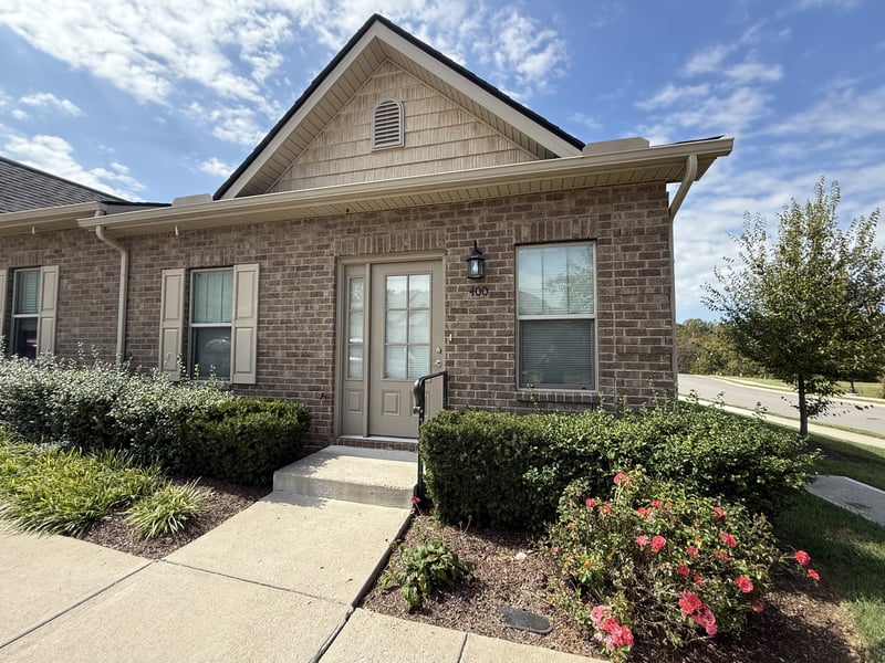 400 Buchanan Ct, Columbia, TN 38401