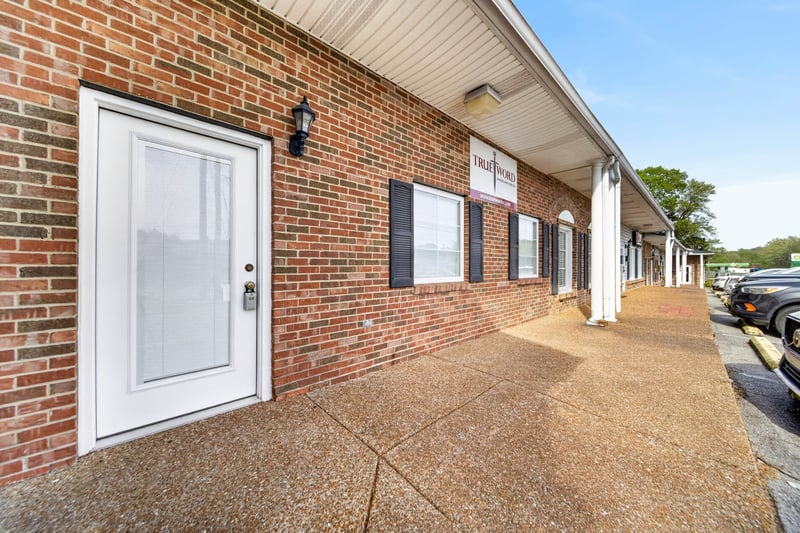 4979A Lebanon Pike, Old Hickory, TN 37138