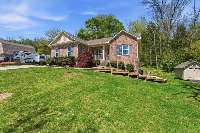 419 Alydar Dr, Watertown, TN 37184