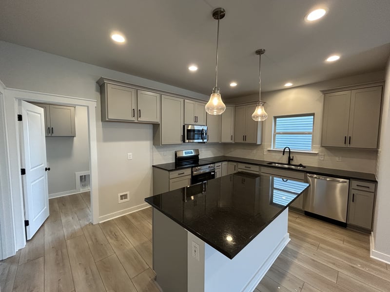 200 Augusta Way, Burns, TN 37029