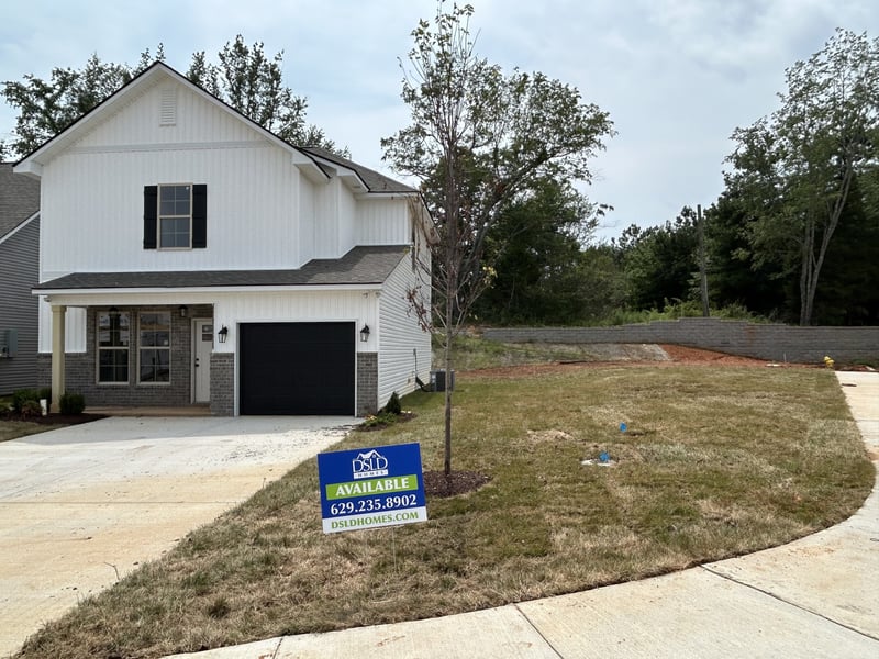 200 Augusta Way, Burns, TN 37029