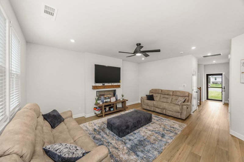 320 Dearborn Sta, Murfreesboro, TN 37128