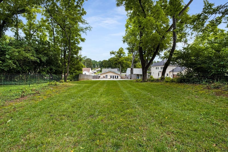 3813 Murphy Rd, Nashville, TN 37209