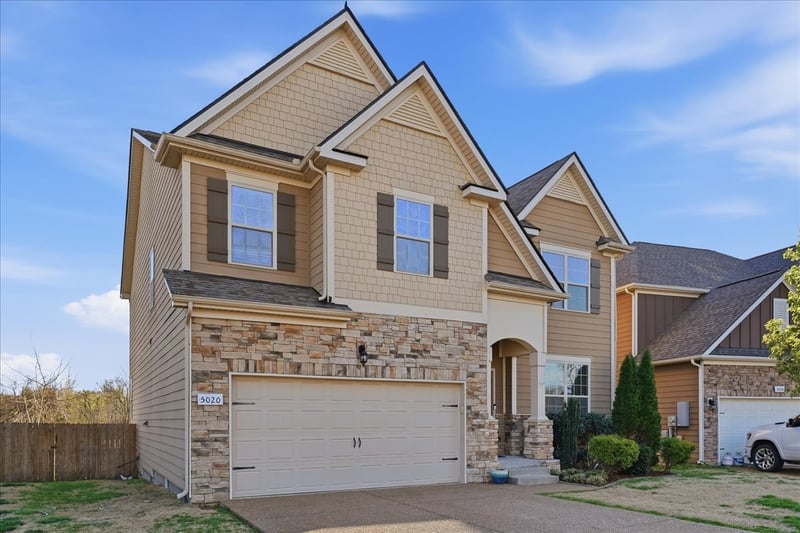 5020 Kendrick Dr, Spring Hill, TN 37174