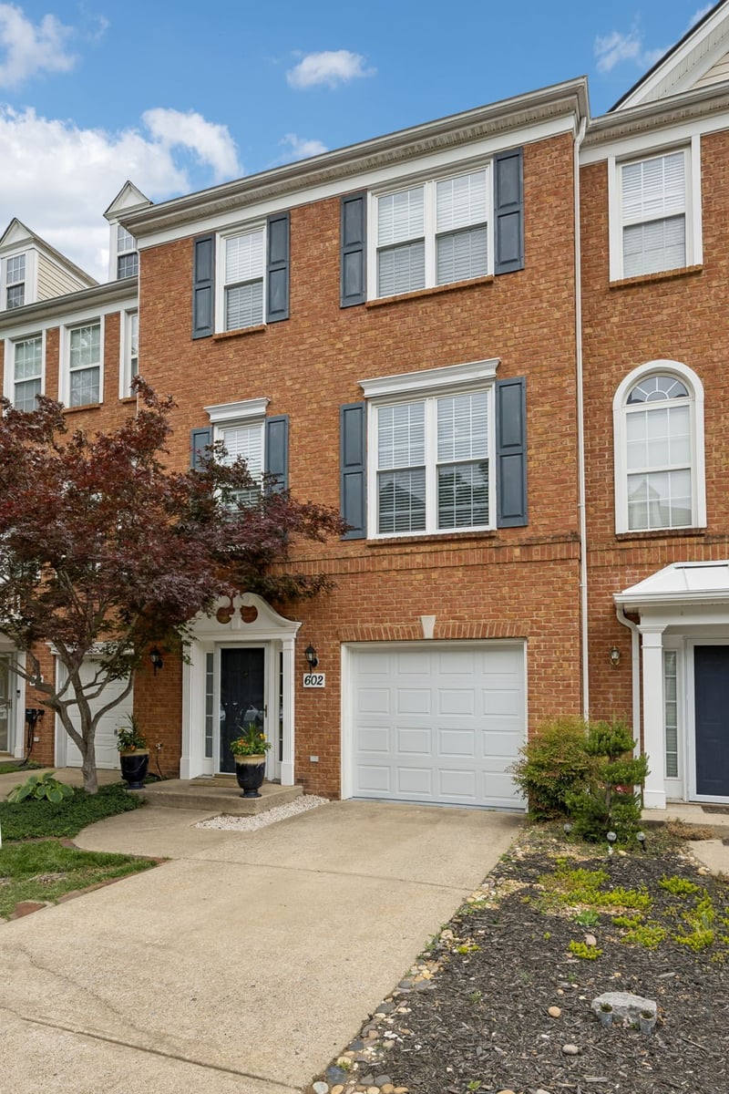 7252 Highway 70 #602, Nashville, TN 37221