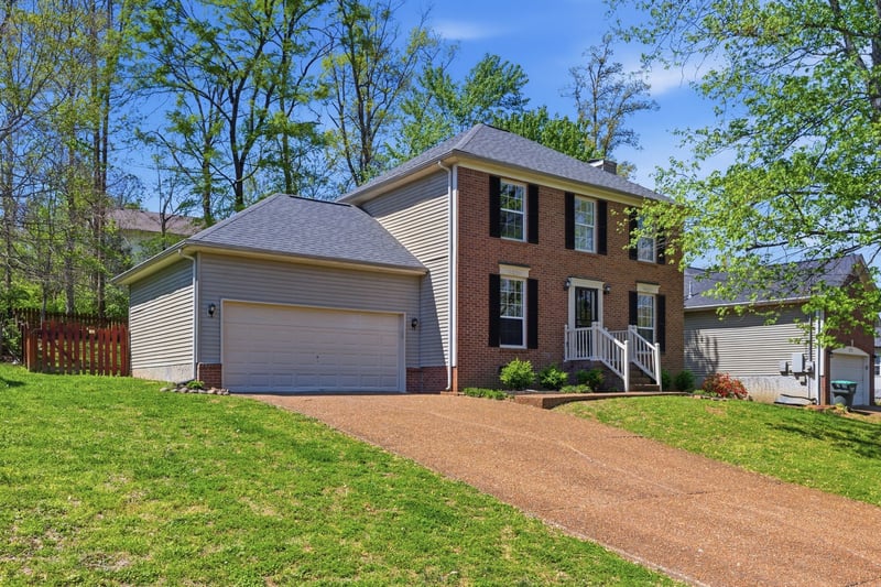 2711 Leesa Ann Ln, Old Hickory, TN 37138