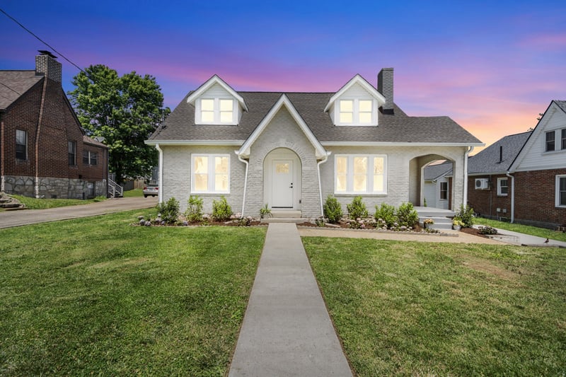 911 Fairwin Ave, Nashville, TN 37216