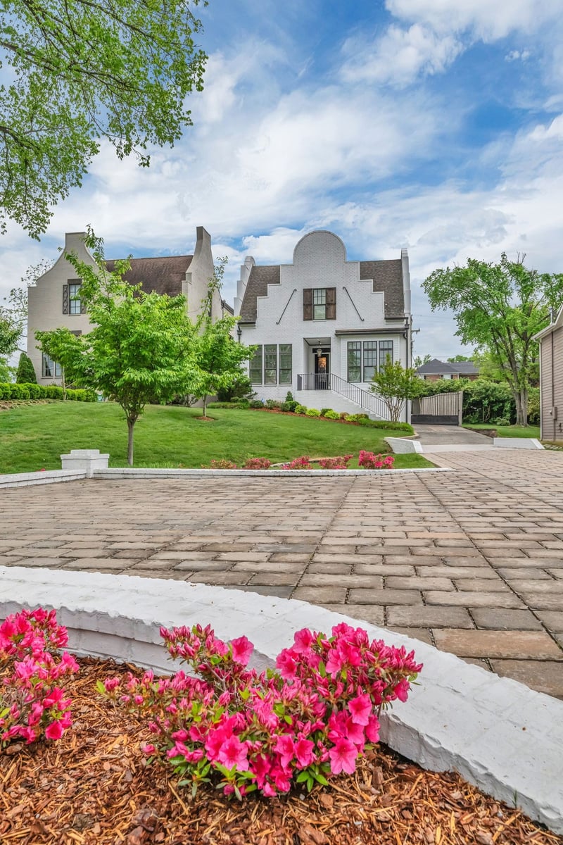 2227 Castleman Dr, Nashville, TN 37215