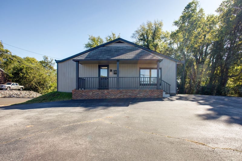 2001 Carmack Blvd, Columbia, TN 38401