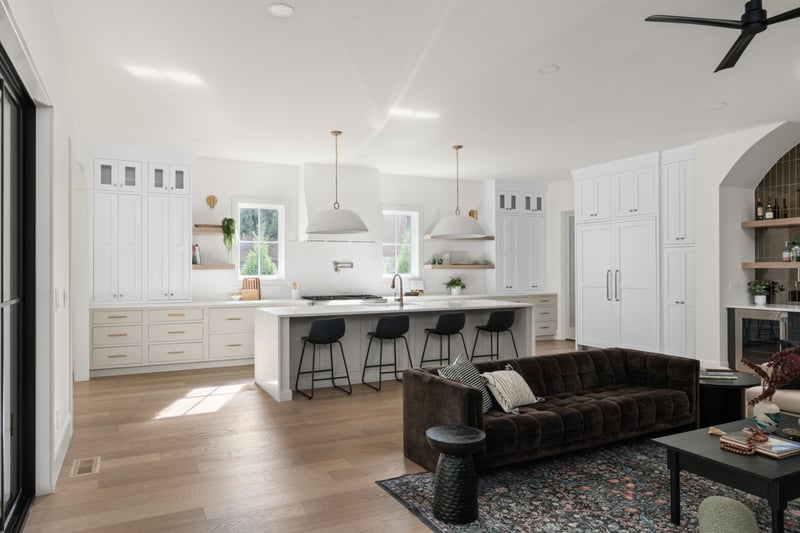 706 Brook Hollow Rd, Nashville, TN 37205