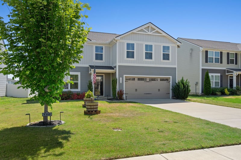 5350 Compass Way, Christiana, TN 37037
