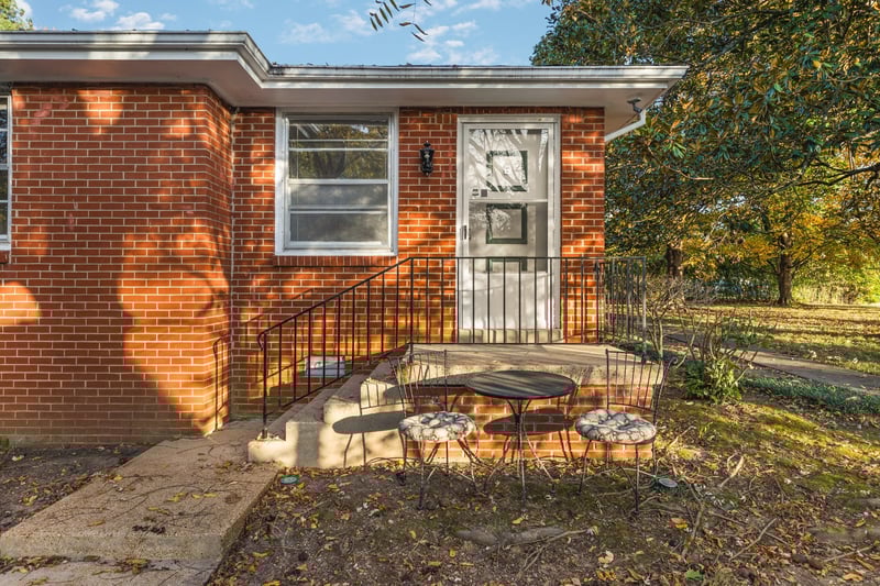 7480 Highway 70 , Nashville, TN 37221