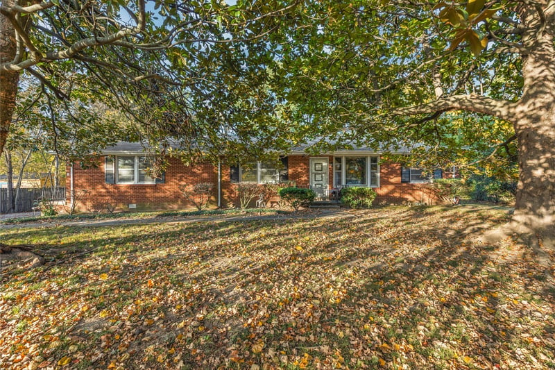 7480 Highway 70 , Nashville, TN 37221
