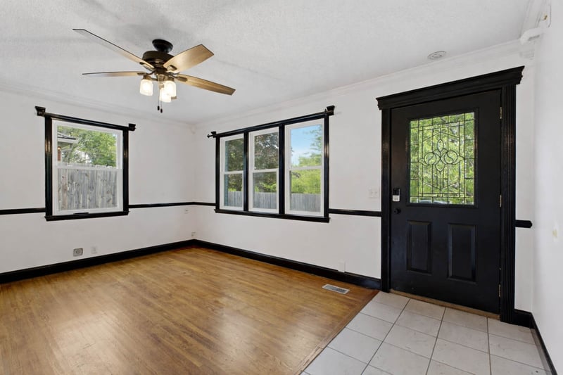 952 Colfax Dr, Nashville, TN 37214