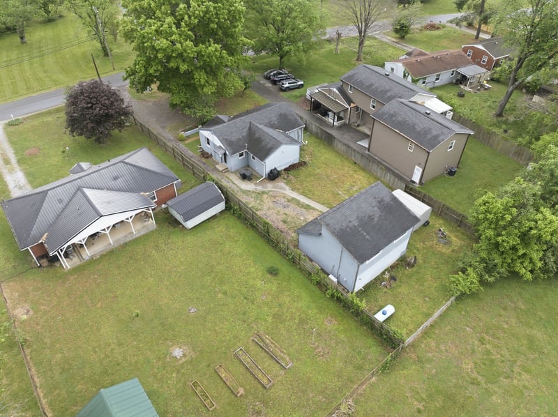 952 Colfax Dr, Nashville, TN 37214