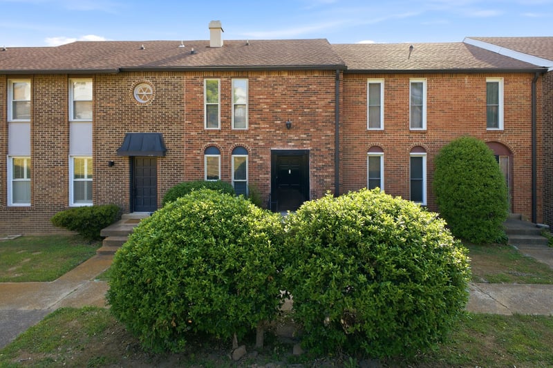 408 Huntington Ridge Dr, Nashville, TN 37211