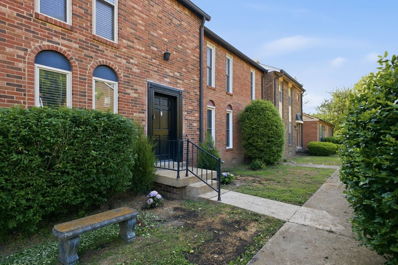 408 Huntington Ridge Dr, Nashville, TN 37211