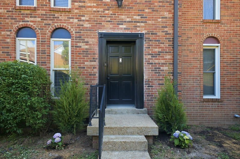 408 Huntington Ridge Dr, Nashville, TN 37211