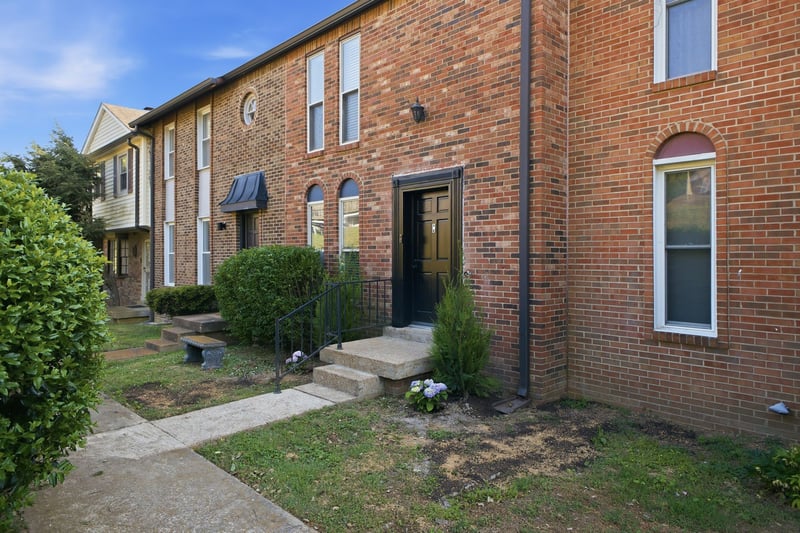 408 Huntington Ridge Dr, Nashville, TN 37211