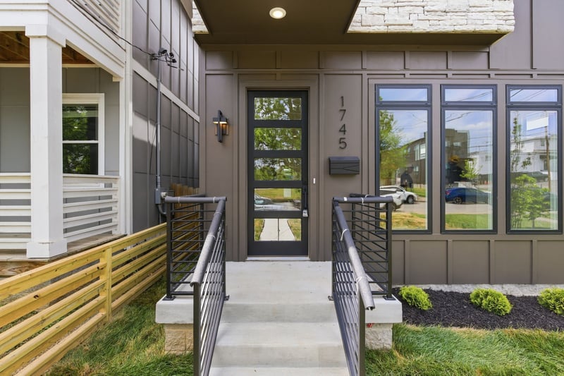 1745 16th Ave, Nashville, TN 37208