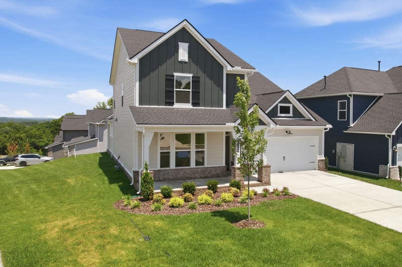 1104 Callaway Dr, Lebanon, TN 37087