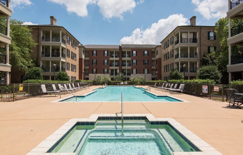 311 Seven Springs Way #104, Brentwood, TN 37027