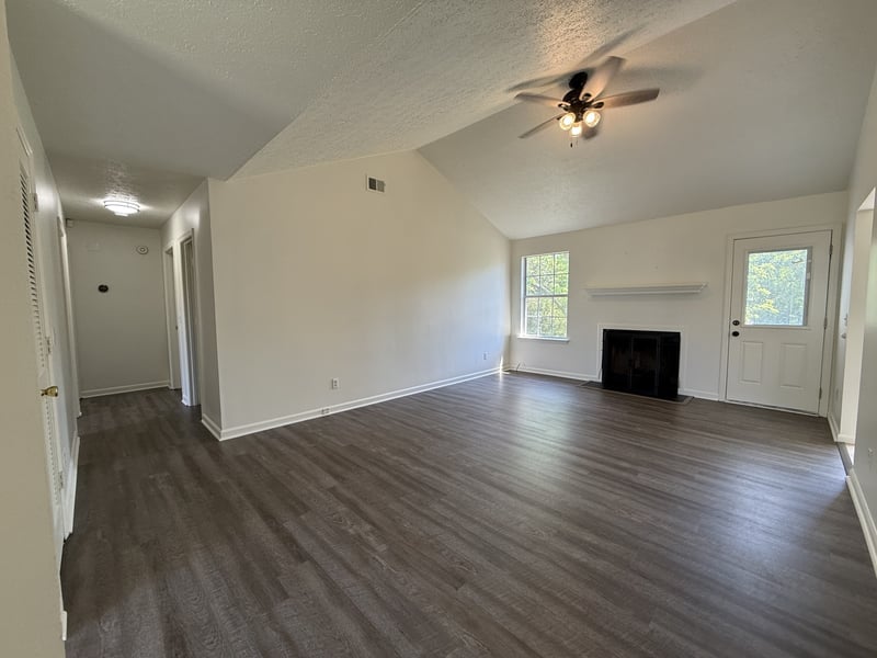 7548 Chadwick Dr, Murfreesboro, TN 37129