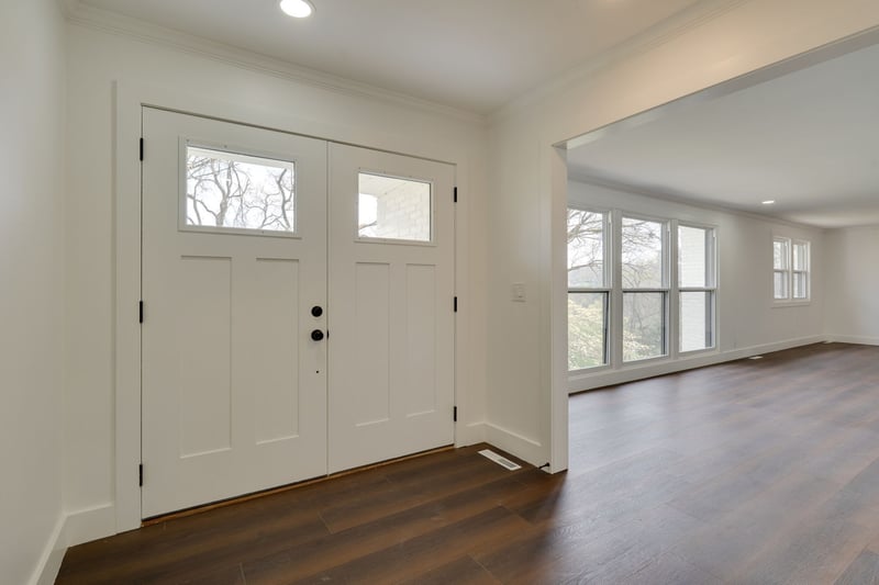 6612 Fox Hollow Rd, Nashville, TN 37205