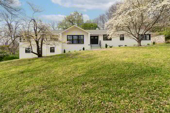 6612 Fox Hollow Rd, Nashville, TN 37205