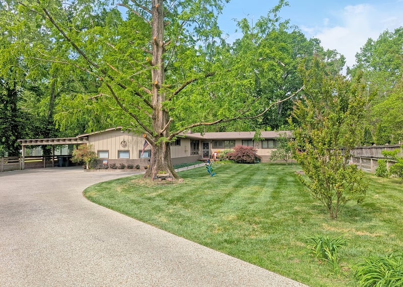 3711 Hilldale Dr, Nashville, TN 37215