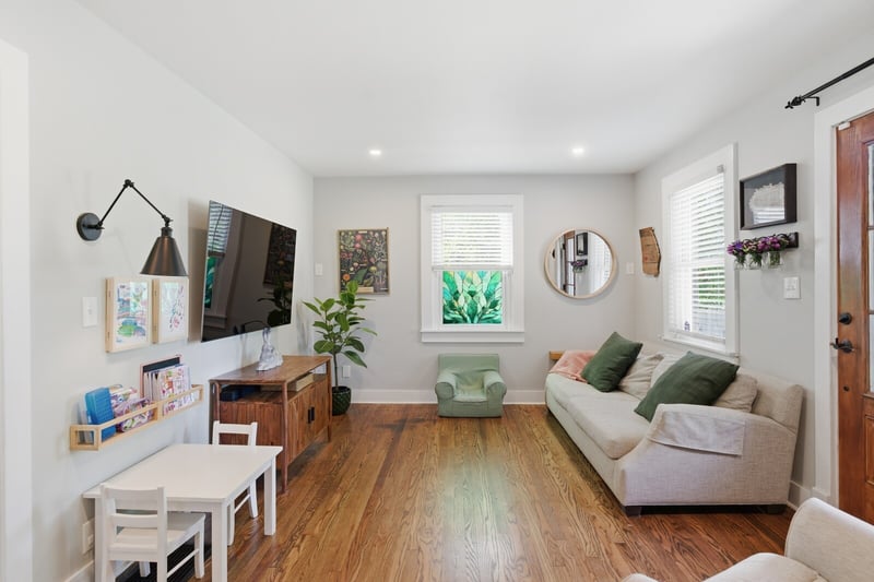 1703 Riverside Dr, Nashville, TN 37216