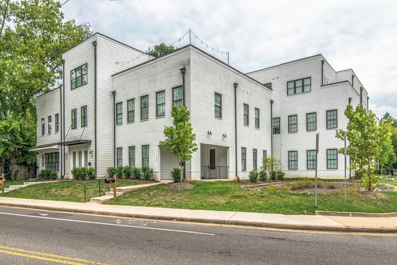 418 Douglas Ave, Nashville, TN 37207
