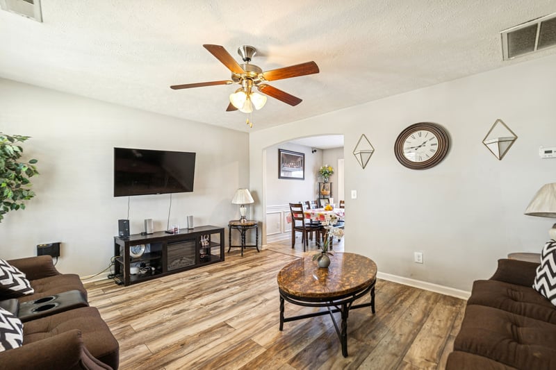1225 Silverstream Pt, Antioch, TN 37013