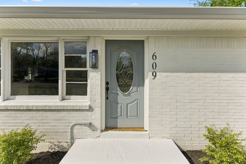 609 E 11th St, Columbia, TN 38401
