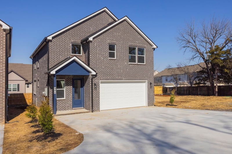 441 Sandhill Rd, La Vergne, TN 37086
