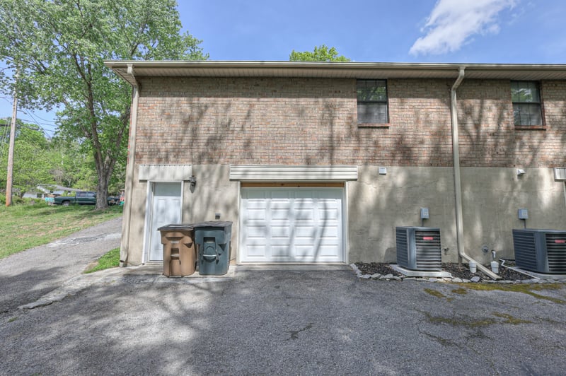 716 Seven Mile Ct, Nashville, TN 37211