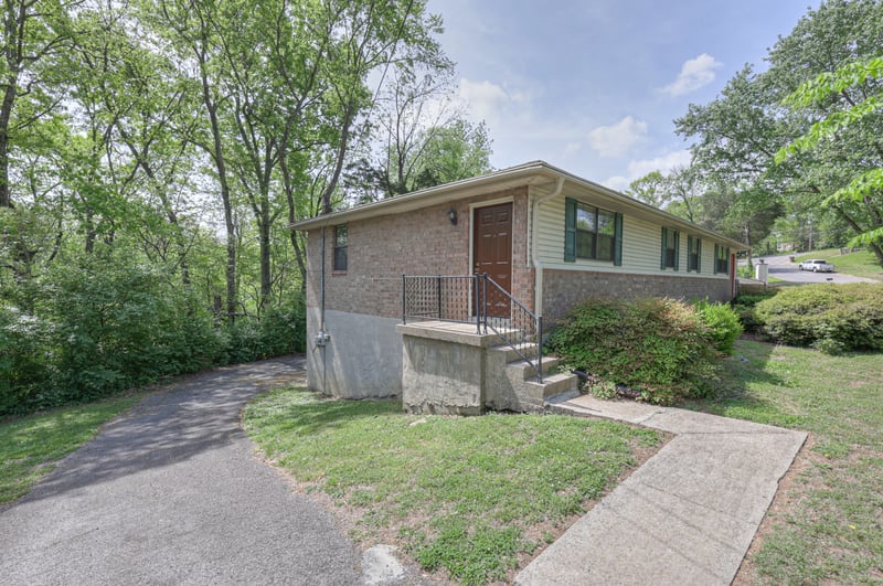 718 Seven Mile Ct, Nashville, TN 37211