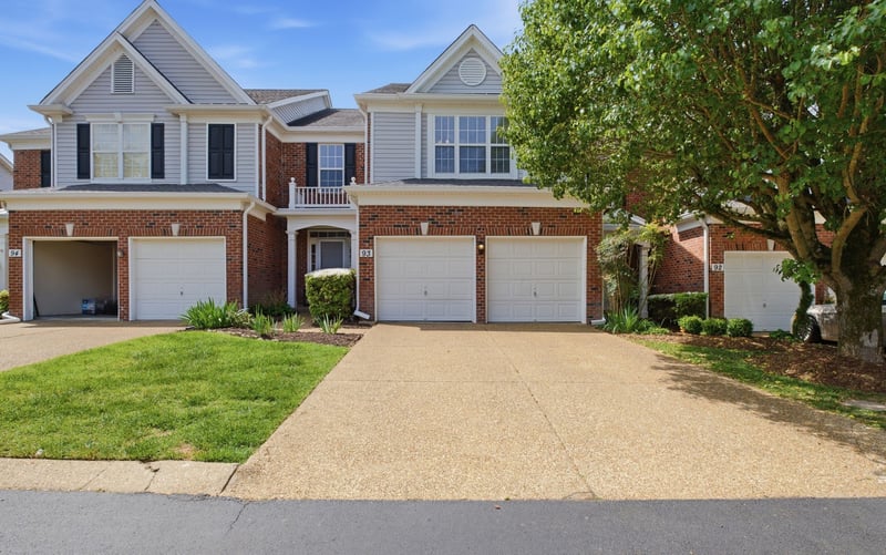 231 Green Harbor Rd #93, Old Hickory, TN 37138