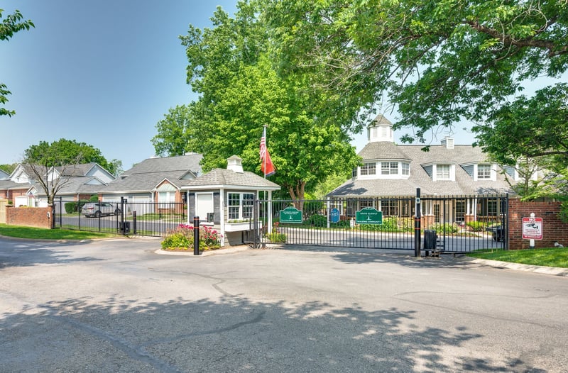 231 Green Harbor Rd #93, Old Hickory, TN 37138