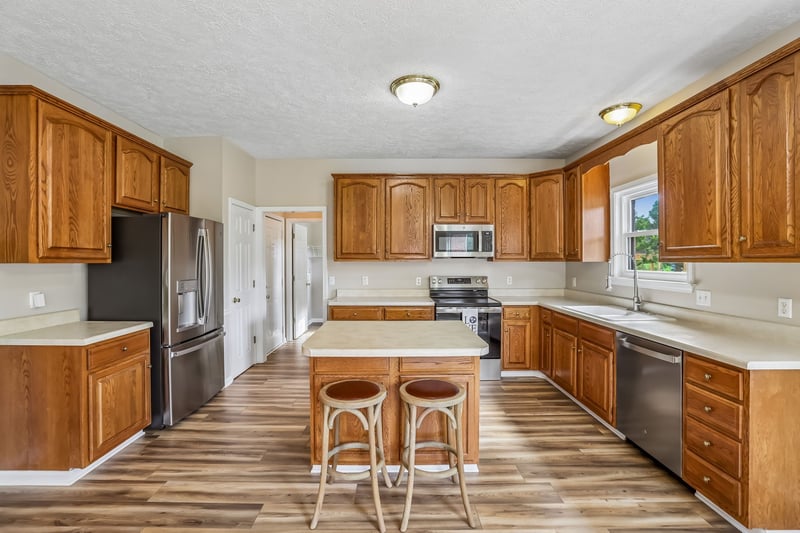 3073 Schoolside St, Murfreesboro, TN 37128