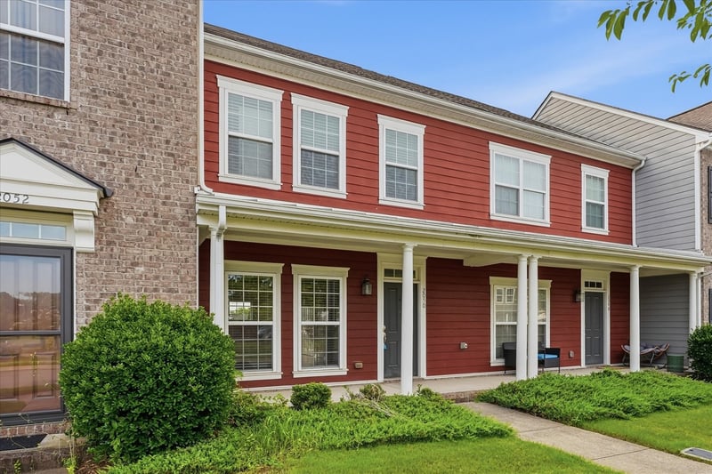2050 Hemlock Dr, Spring Hill, TN 37174