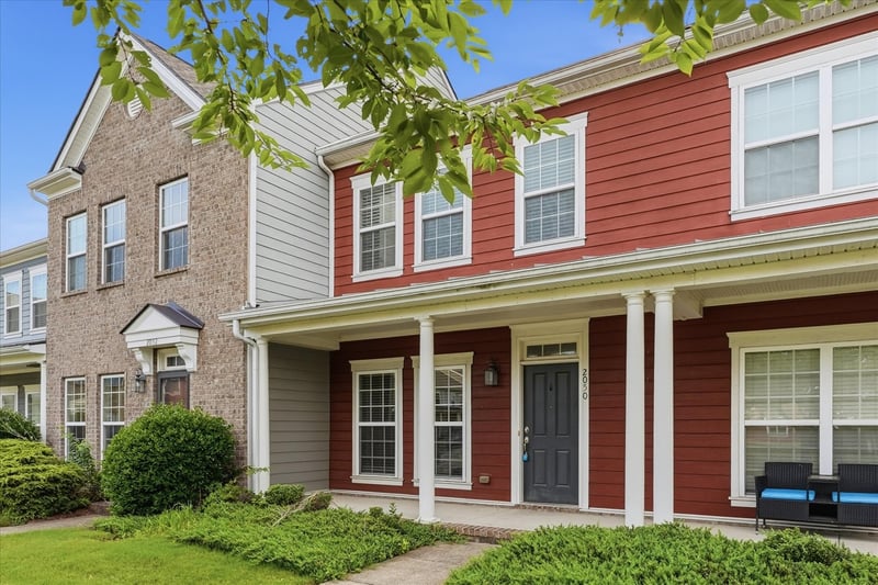 2050 Hemlock Dr, Spring Hill, TN 37174
