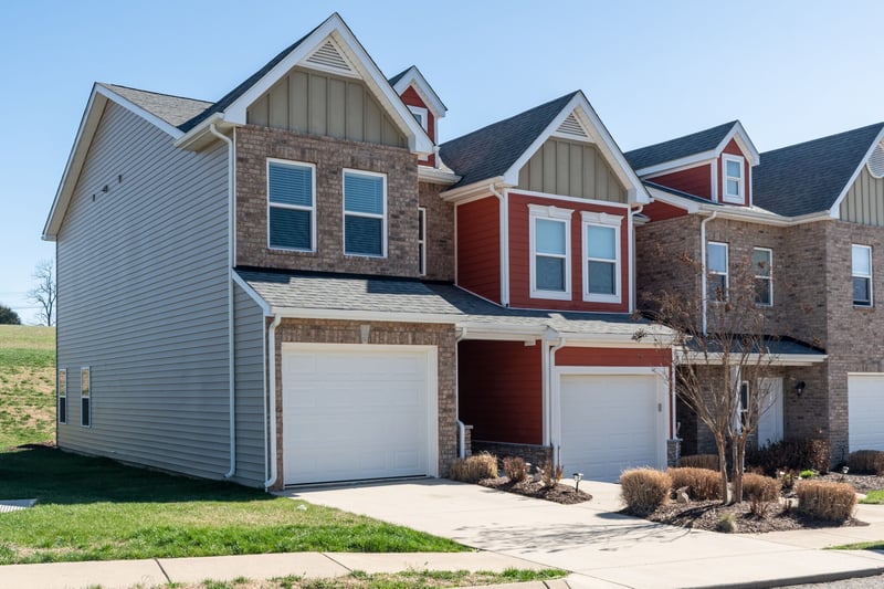 2201 Drone Way, Columbia, TN 38401