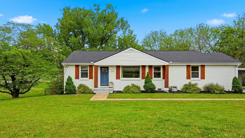 392 Brewer Dr, Nashville, TN 37211