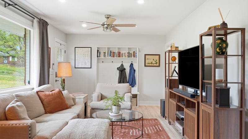 392 Brewer Dr, Nashville, TN 37211