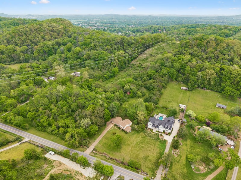 1352 Holly Tree Gap, Brentwood, TN 37027