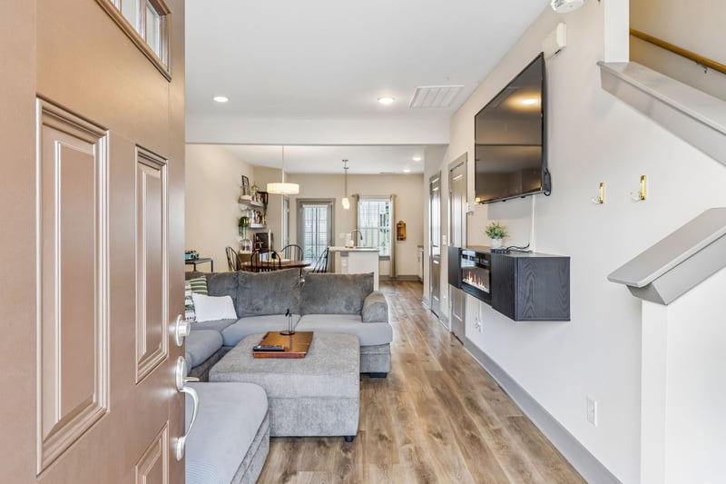 680 Bristol Creek Dr, Nashville, TN 37221