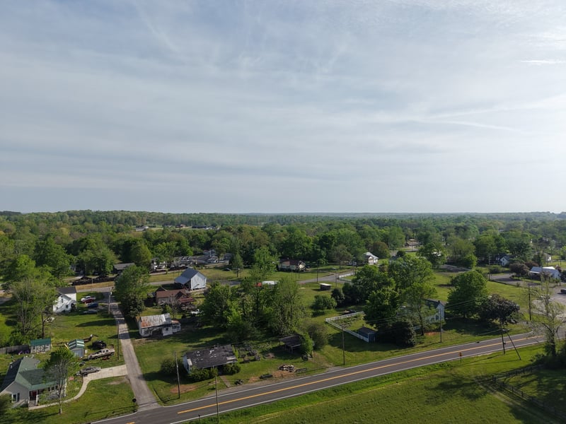 101 Meeks Ave, Burns, TN 37029